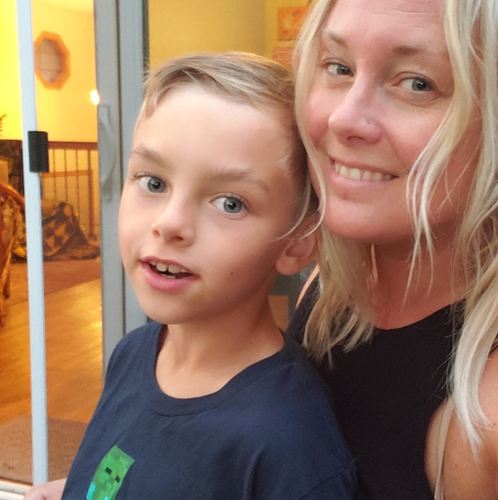 Meet your Posher, Ash